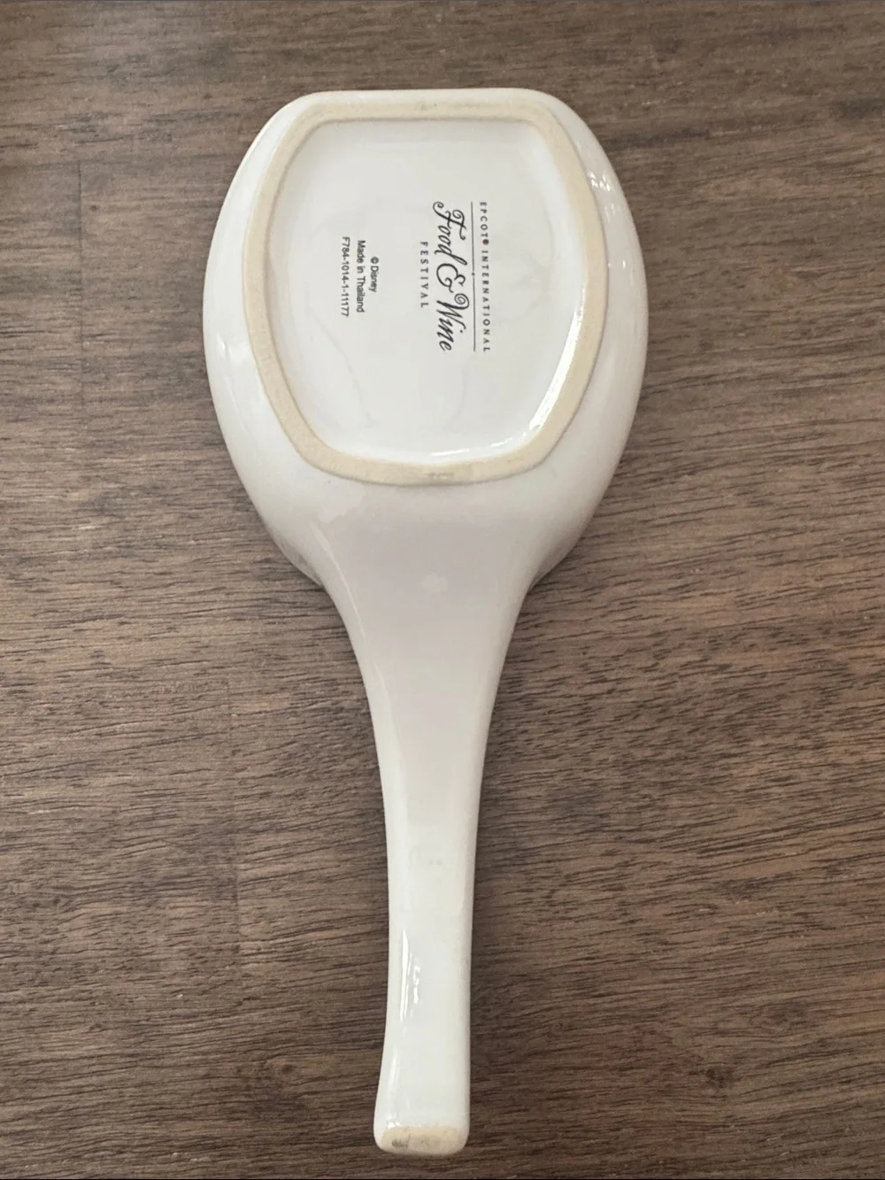 Disney/EPCOT White Ceramic Spoon Rest with Food and Wine Festival Artwork